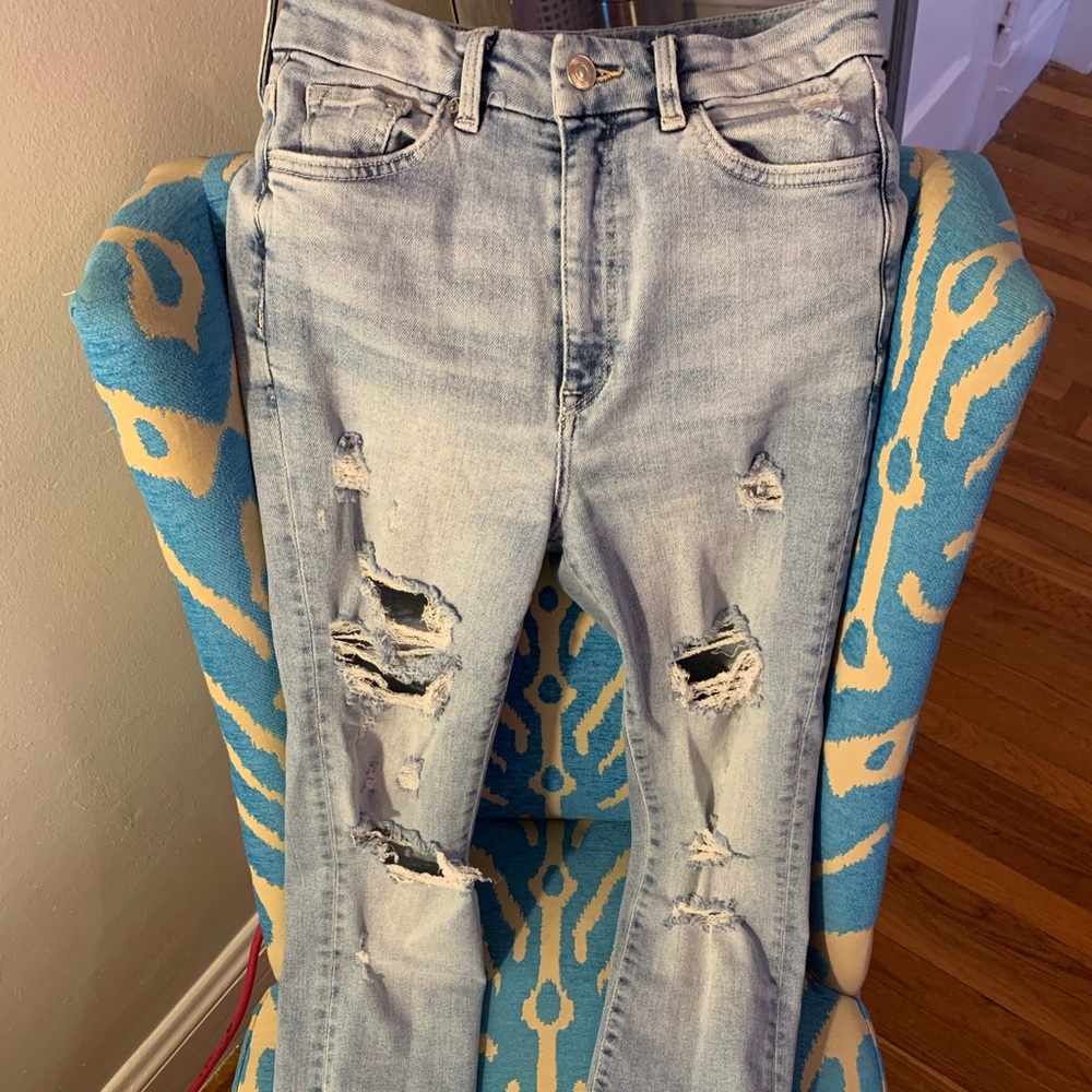 skinny ripped jeans
